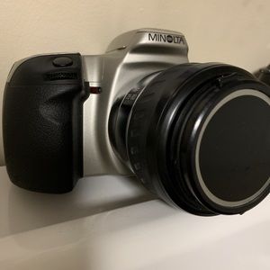 Minolta Alpha 303si Super Film Camera